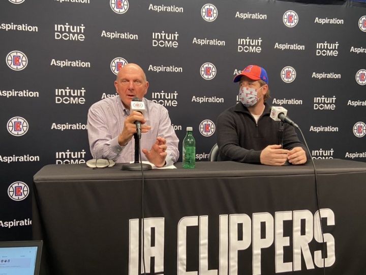 半岛体育下载-老鲍献祭5000万？诈骗公司骗了2.48亿 受害者包括小李子+小唐尼等